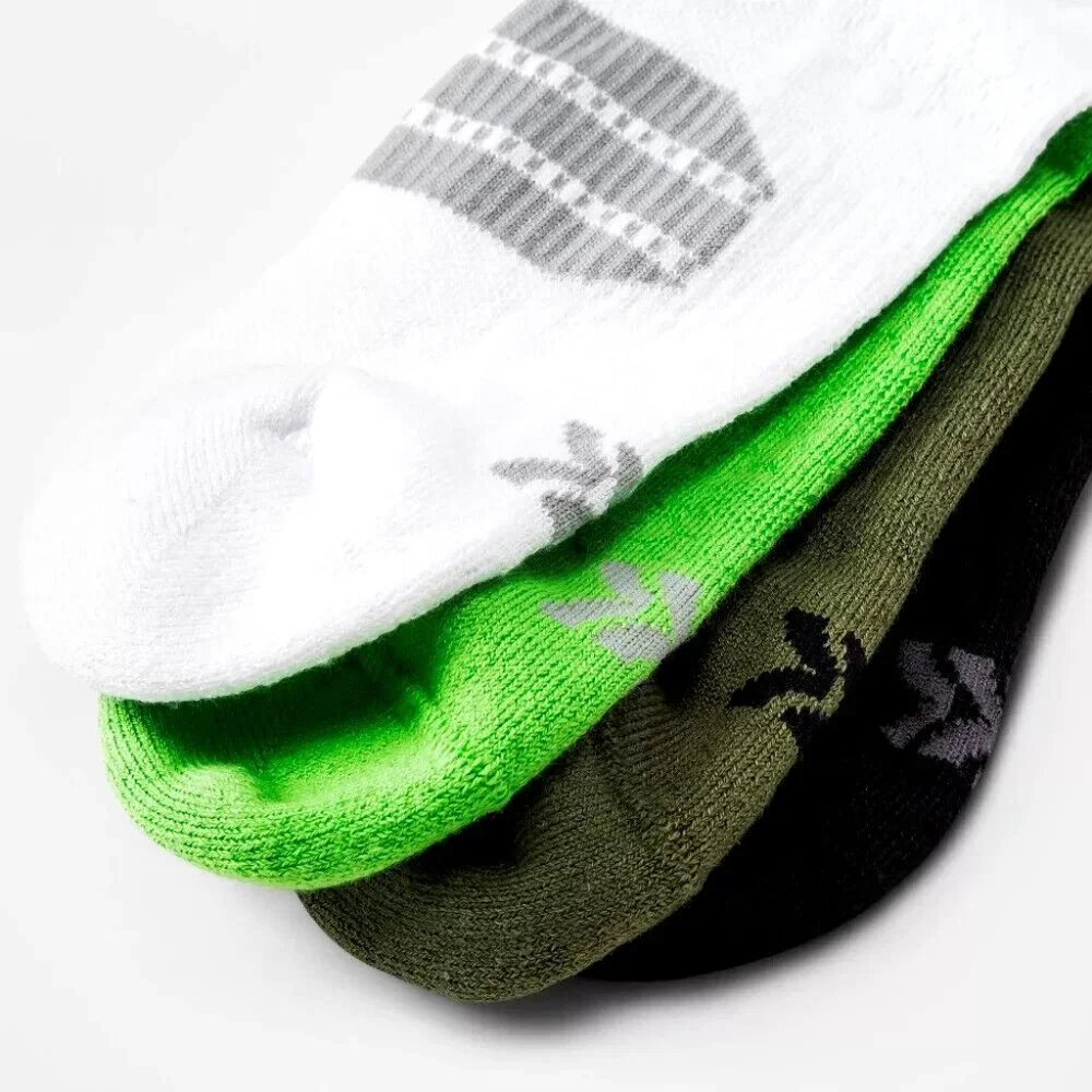 2pack All In Motion Men's Crew Socks 8 Pack size 6-12 (16 pairs in total) - Picture 11 of 12